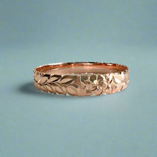 Load image into Gallery viewer, Scalloped Shiny Maile, Plumeria &amp; Hibiscus 10mm Hawaiian Bangle Bracelet in 14K Pink Gold
