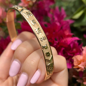 Engraving detail on Hawaiian Bangle