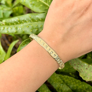 Raised name Hawaiian Heirloom Bracelet in Green Gold