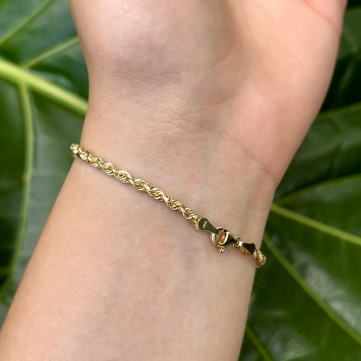 Old English Scroll design 6mm ID Bracelet in 14K Yellow Gold