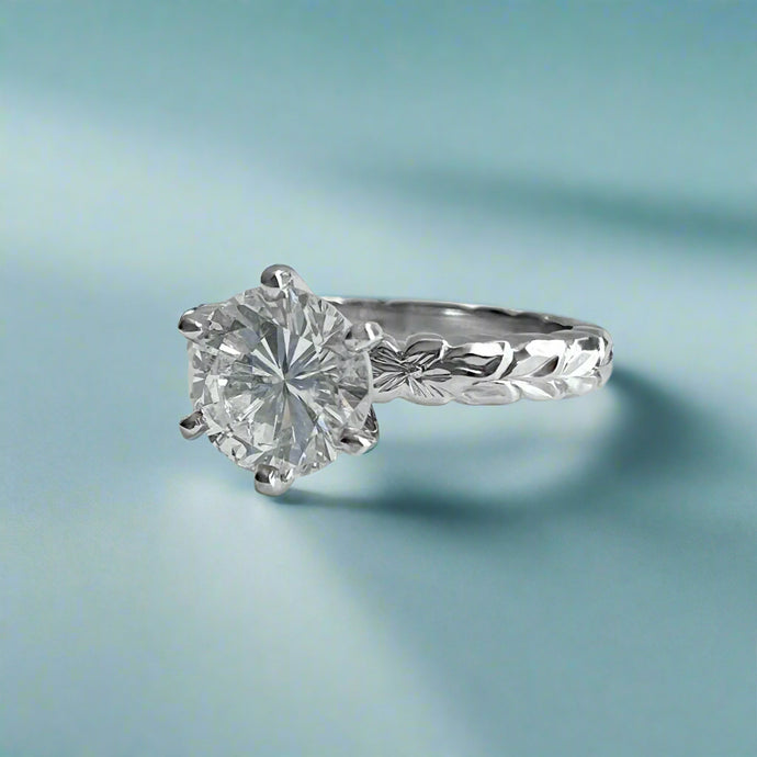 Scalloped Shiny Maile & Hibiscus Solitaire Ring with Diamond in 14K White Gold in size 6