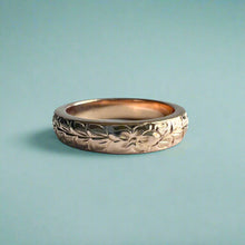 Load image into Gallery viewer, Maile &amp; Hibiscus 4mm &quot;Kuuipo&quot; Ring in 14K Pink Gold
