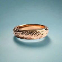 Load image into Gallery viewer, Old English All Around 4mm Barrel Ring in 14K Gold
