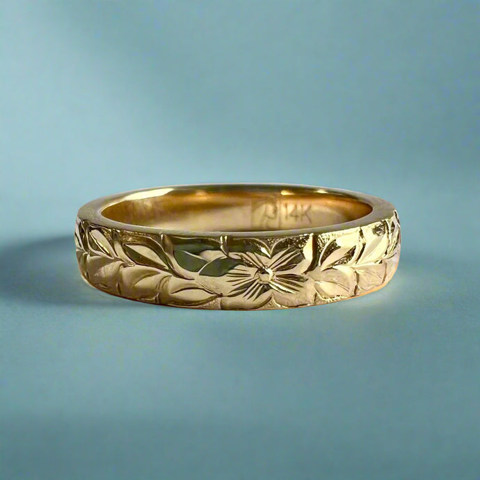Shiny Maile with Flower 4mm Ring in 14K Yellow Gold