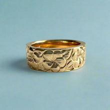 Load image into Gallery viewer, Plumeria w/ Leaves All Around Flat Hawaiian 6mm Ring in 14K Yellow Gold
