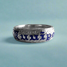 Load image into Gallery viewer, Old English &amp; Hibiscus 6mm &quot;Kuuipo&quot; Ring in 14K White Gold in size 7
