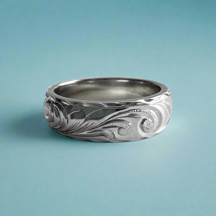 Old English 6mm Hawaiian Ring in 14K White Gold in size 8