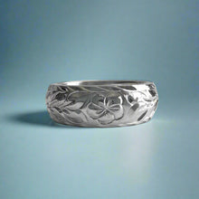 Load image into Gallery viewer, Maile, Hibiscus &amp; Plumeria 6mm Ring in 14K White Gold size 4 1/4
