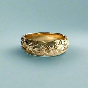 Scalloped Hibiscus with Leaves All Around 6mm Ring in 14K Yellow Gold