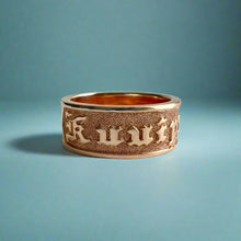 Load image into Gallery viewer, Old English &amp; Hibiscus 8mm Raised &quot;Kuuipo&quot; Hawaiian Flat Ring in 14K Pink Golden size 7

