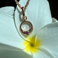 Load image into Gallery viewer, Hawaiian circle pendant with engraving and sapphire
