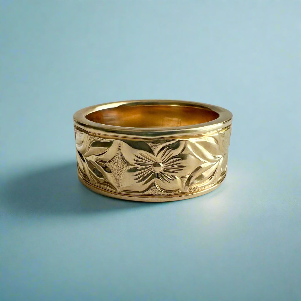 Shiny Maile & Hibiscus 8mm Hawaiian Flat Ring in 14K Yellow Gold in size 6