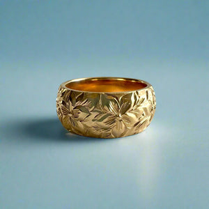 Hibiscus with leaves All Around 8mm Hawaiian Ring in 14K Yellow Gold in size 5 1/4