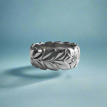 Load image into Gallery viewer, Scalloped Shiny Maile &amp; Hibiscus with Diamonds 8mm Ring in 18K White Gold in size 6 3/4
