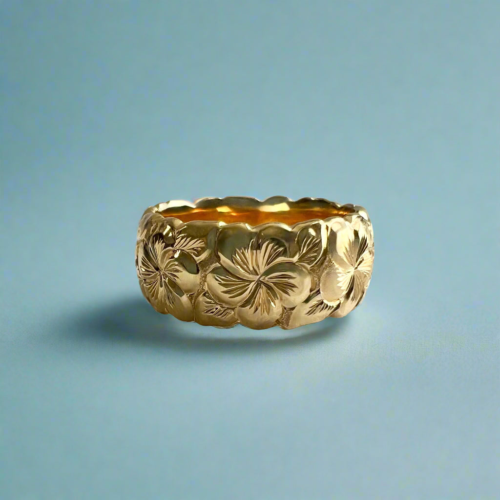 Scalloped Plumeria w/ Leaves 8mm Ring in 14K Yellow Gold in size 5 1/2