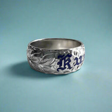 Load image into Gallery viewer, Maile &amp; Hibiscus 10mm &quot;Kuuipo&quot; Hawaiian Ring in 14K White Gold in size 12 1/8
