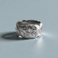 Load image into Gallery viewer, Scalloped Old English &amp; Hibiscus 10mm Ring in 14K White Gold in size 8
