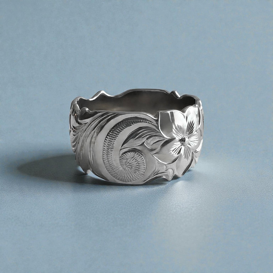 Scalloped Old English & Hibiscus 12mm Ring in 14K White Gold in size 11 1/2