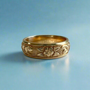 Raised Old English and Plumeria with Leaves 6mm Ring in 14K Yellow Gold in size 7