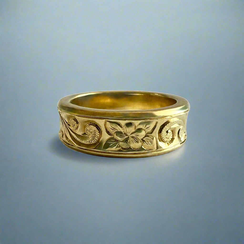 Concave Old English & Plumeria 6mm Ring in 14K Green Gold in size 5 1/4