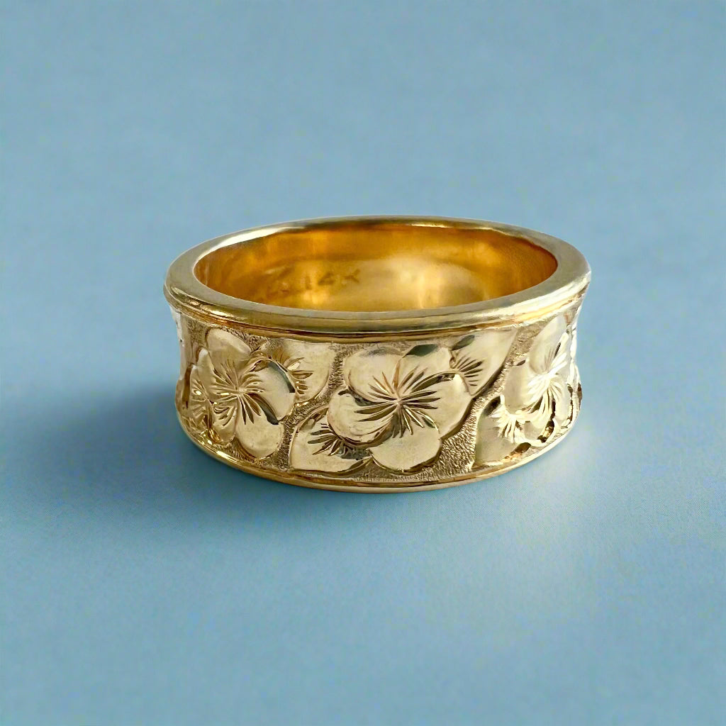 Concave Plumeria with Leaves All Around 8mm Ring in 14K Yellow Gold in size 8 1/8
