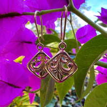 Load image into Gallery viewer, Hawaiian Quilt Earrings in 14K Yellow or White Gold
