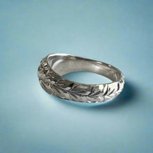 Load image into Gallery viewer, Hawaiian Dome Ring with Plumeria &amp; Maile in 14K White Gold
