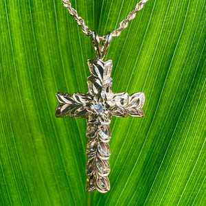 Shiny Maile Scalloped Cross Pendant w/ Diamond in 18K Yellow Gold