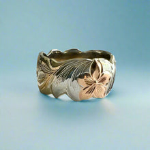 Load image into Gallery viewer, Tri-Color Scalloped Haku Lei 12mm Hawaiian Ring in 14K Gold

