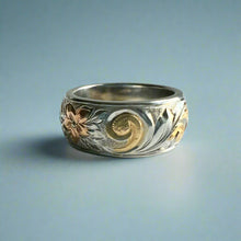 Load image into Gallery viewer, Tri-Color Hawaiian Haku Lei 8mm Ring in 14K Gold
