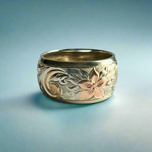 Load image into Gallery viewer, Tri-Color Hawaiian Haku Lei 12mm Ring in 14K Gold
