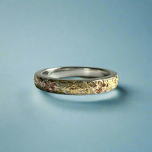 Load image into Gallery viewer, Multicolor Hawaiian Haku Leilani 3mm Ring in 14K Gold
