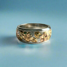 Load image into Gallery viewer, Multicolor Hawaiian Haku Leilani 8mm Ring in 14K Gold
