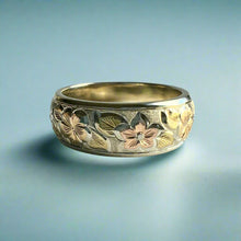 Load image into Gallery viewer, Multicolor Hawaiian Haku Leilani 8mm Ring in 14K Gold
