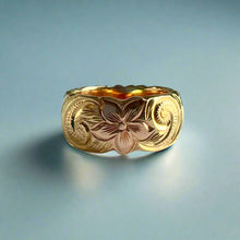 Load image into Gallery viewer, Tri-Color Scalloped 8mm Hibiscus &amp; Old English Hawaiian Ring in 14K Gold
