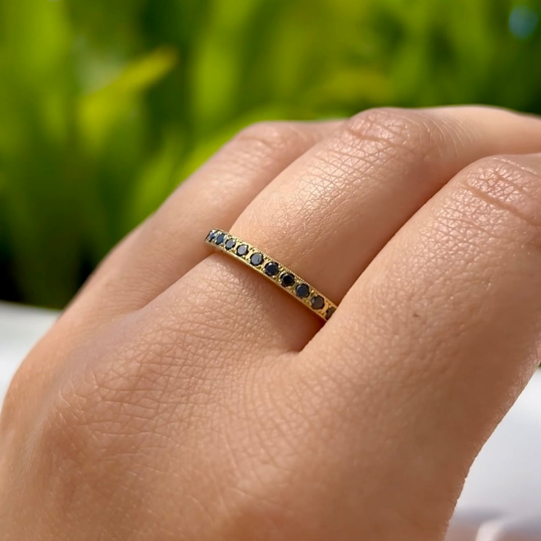Black Diamond Ring Guard in 18K Yellow Gold in size 7 7/8