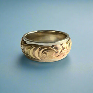 Tri-Color Scalloped Top Old English & Hibiscus 8mm Ring in 14K Gold