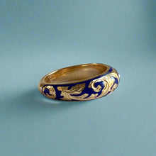 Load image into Gallery viewer, Ali&#39;i 8mm Tapered Ring with Diamonds in 14K Yellow Gold in size 8 3/4
