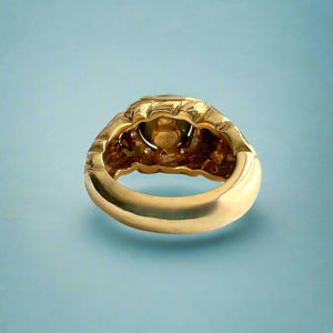 Old English & Diamonds Black Pearl Ring in 14K Yellow Gold in size 5 1/2
