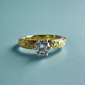 Kaimana Kula Plumeria & Hibiscus with Leaves 3mm Solitaire Ring with Cubic Zirconia in 14K Green Gold in size 4