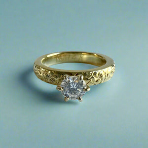 Kaimana Kula Plumeria & Hibiscus with Leaves 3mm Solitaire Ring with Cubic Zirconia in 14K Green Gold in size 4