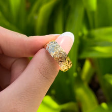 Load image into Gallery viewer, Maile and Hibiscus 8mm Hawaiian Ring with rope border in 14K Yellow Gold in size 8 
