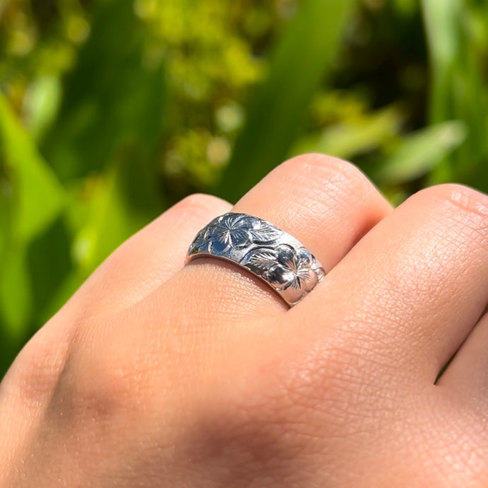 Plumeria with Leaves All Around 8mm Hawaiian Ring in 14K White Gold in size 7 3/4