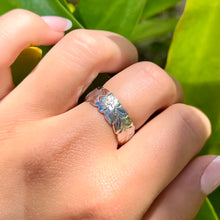 Load image into Gallery viewer, Scalloped Shiny Maile with Hibiscus &amp; Plumeria 8mm Hawaiian Ring in 14K White Gold in size 8 1/2
