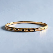 Load image into Gallery viewer, Hibiscus 4mm "Kuuipo" Bangle Bracelet in 18K Pink Gold in size 7 1/2
