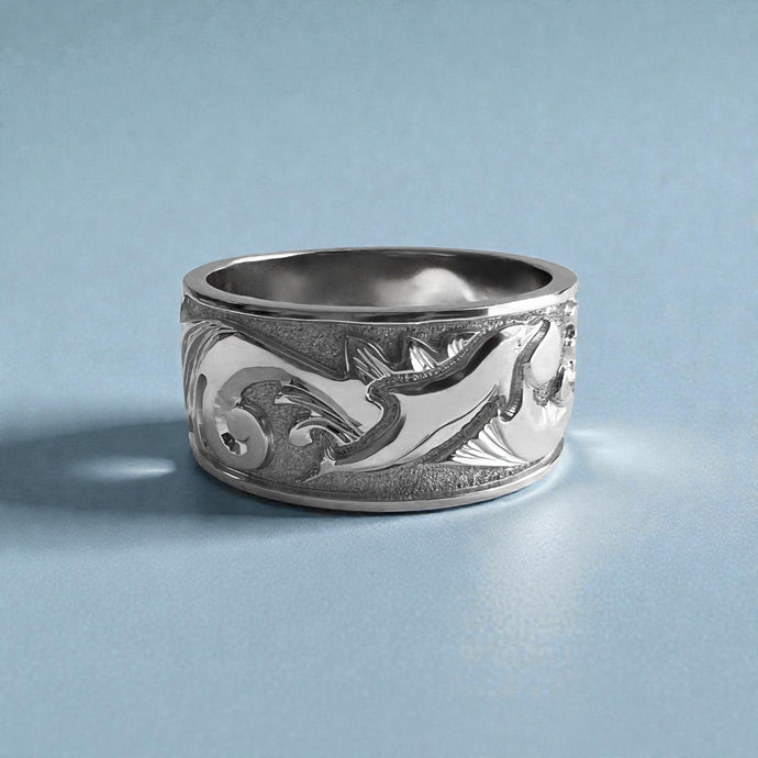 Raised Dolphin & Turtle with Old English 12mm Ring in 14K White Gold in size 13 1/2