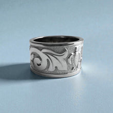 Load image into Gallery viewer, Raised Turtle with Old English 12mm Ring in 14K White Gold in size 7
