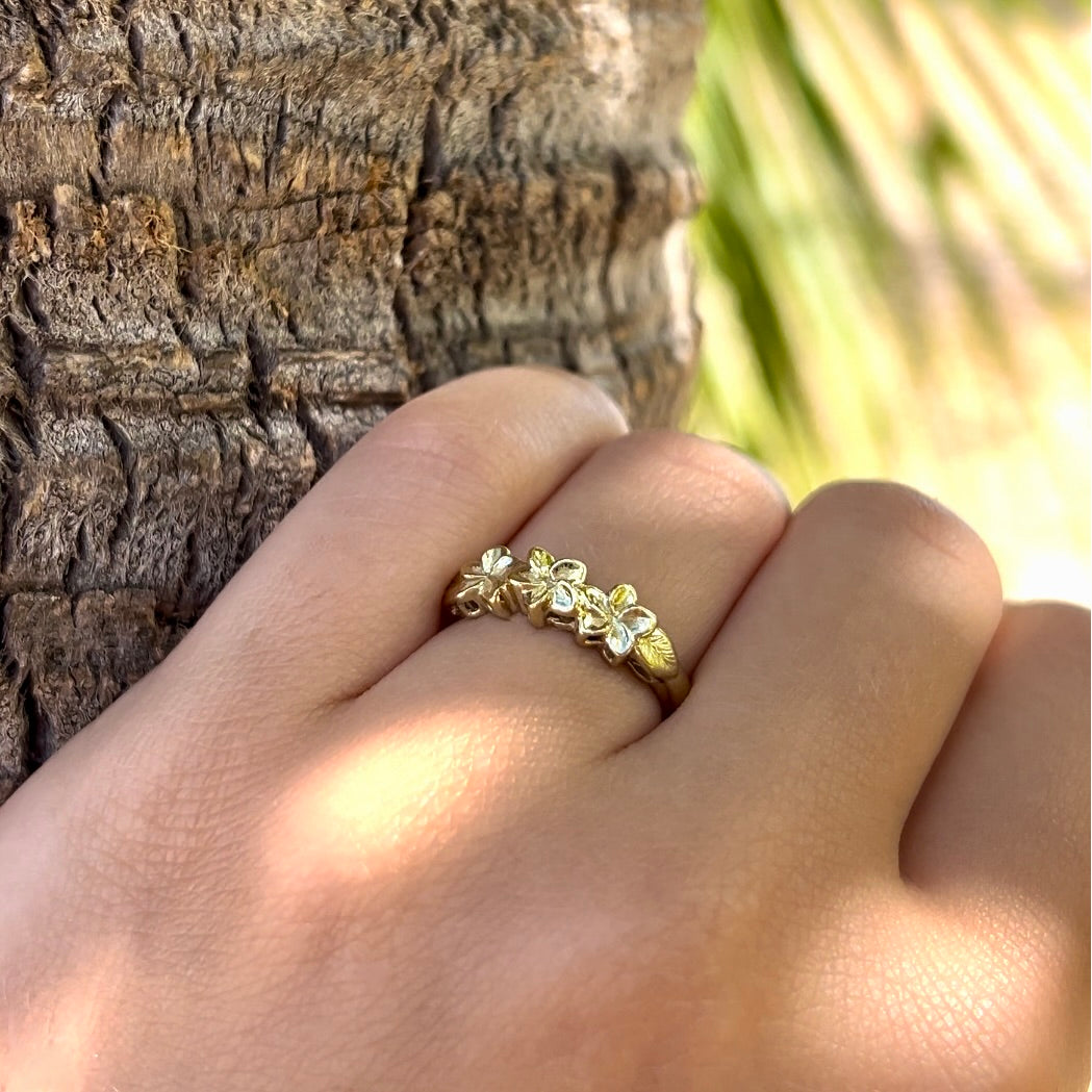 Three Small Plumeria Hawaiian Flower Ring in 14K Green Gold
