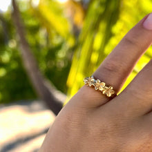 Load image into Gallery viewer, Three Small Plumeria Hawaiian Flower Ring in 14K Yellow Gold
