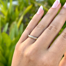 Load image into Gallery viewer, Multicolor Hawaiian Haku Leilani 3mm Ring in 14K Gold
